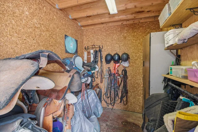 $449,000 | 8595 Columbia Highway, Eaton Rapids, MI 48827