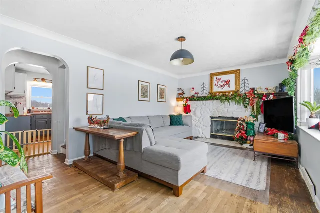 $449,000 | 8595 Columbia Highway, Eaton Rapids, MI 48827