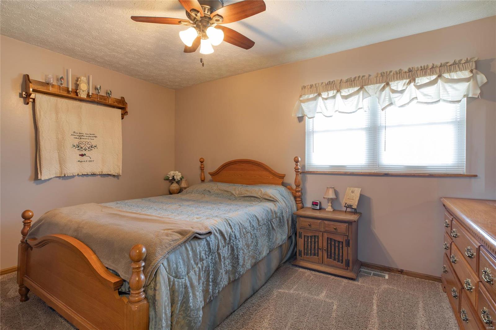 1009 West County Road Jerseyville, IL 62052 - Photo 18 of 34 Gallery Image 18