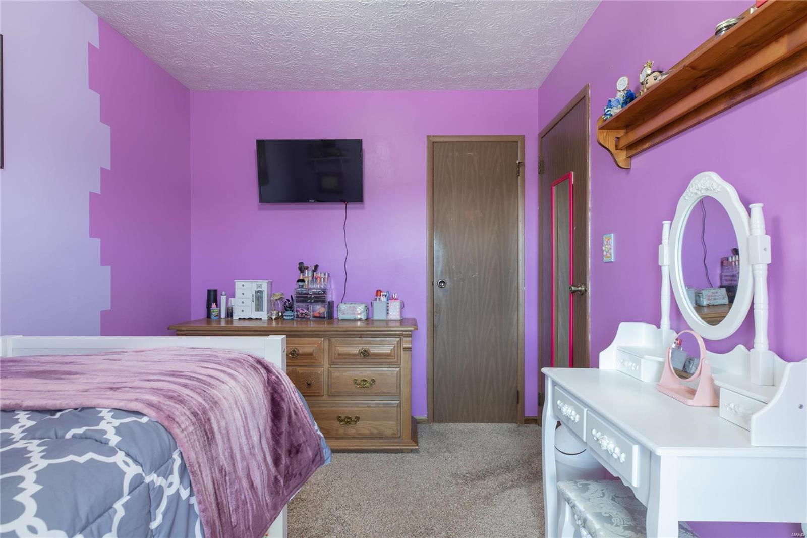 1009 West County Road Jerseyville, IL 62052 - Photo 22 of 34 Gallery Image 22