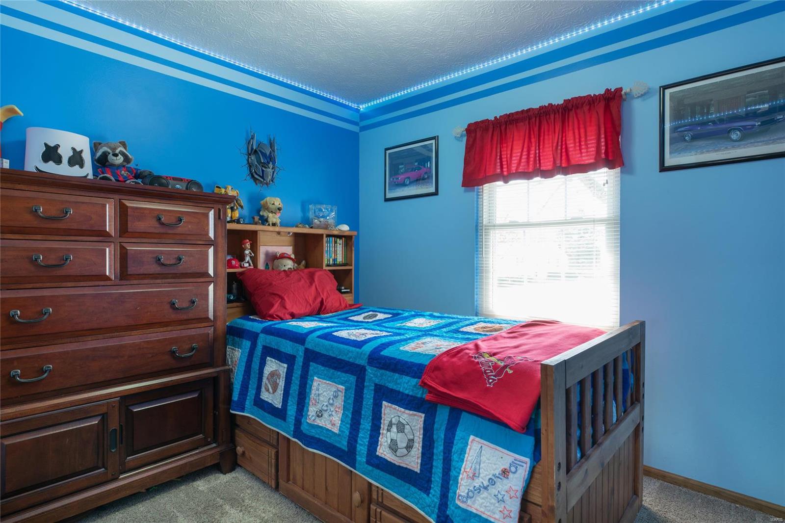 1009 West County Road Jerseyville, IL 62052 - Photo 23 of 34 Gallery Image 23