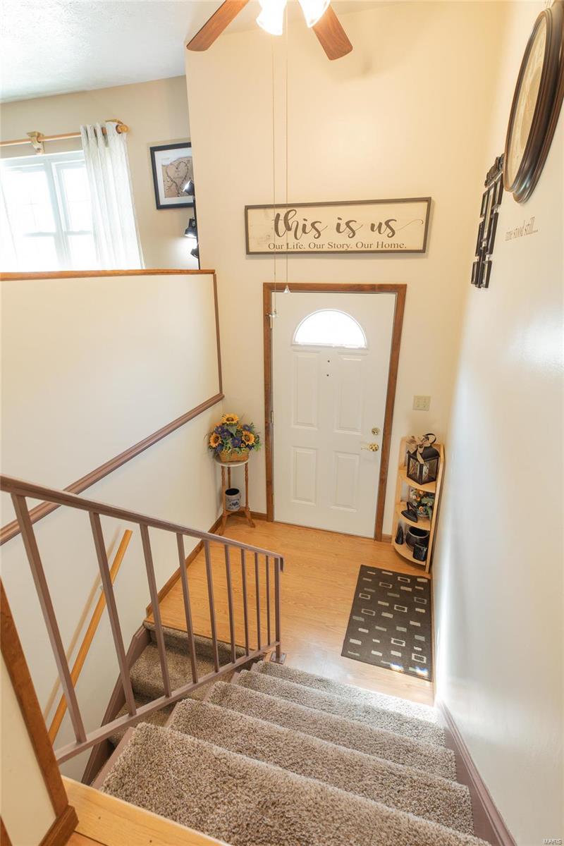 1009 West County Road Jerseyville, IL 62052 - Photo 26 of 34 Gallery Image 26