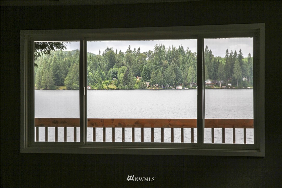 316 South Tulloch Road Snohomish, WA 98290 - Photo 3 of 9