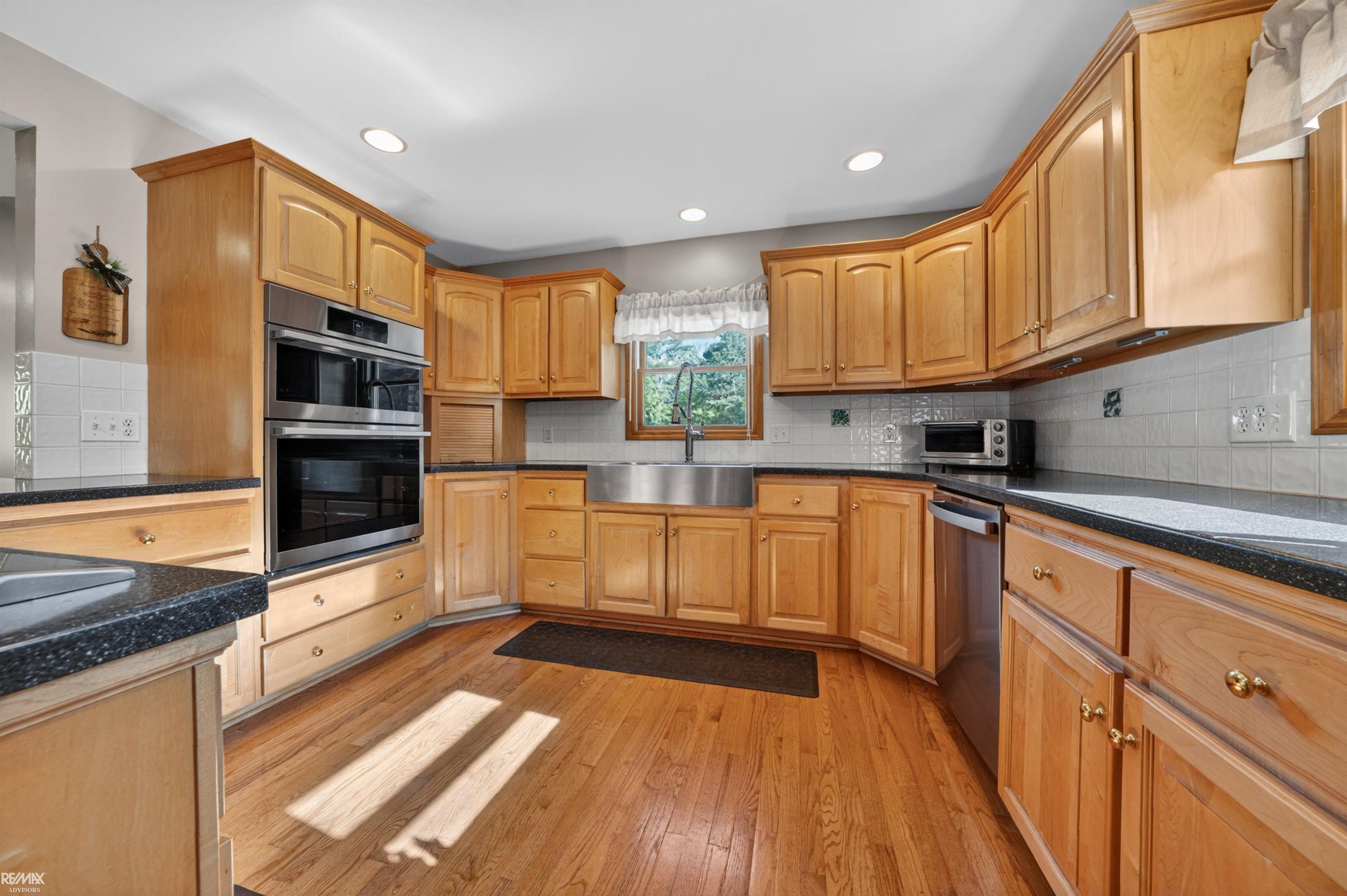 4299 Rabidue Road North Street, MI 48049 - Photo 22 of 86
