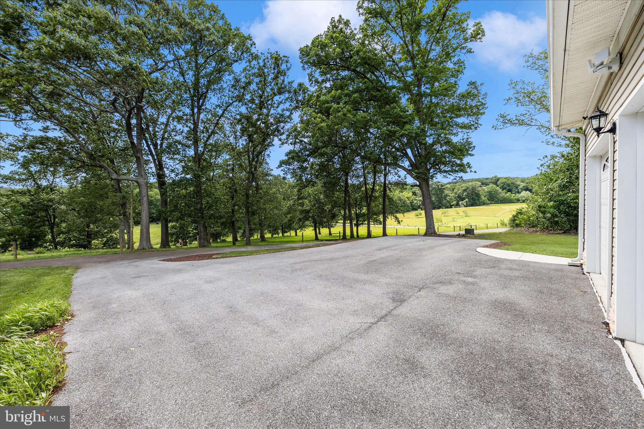 4739 Elmer Derr Road Frederick, MD 21703 - Photo 41 of 97 Driveway