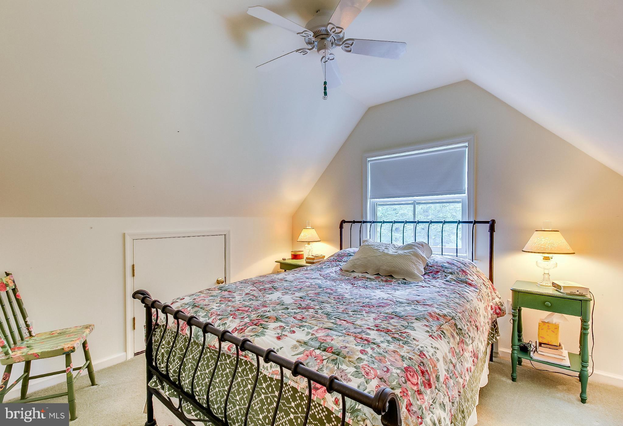 14602 Hilltop Road Cascade, MD 21719 - Photo 22 of 30 Bedroom