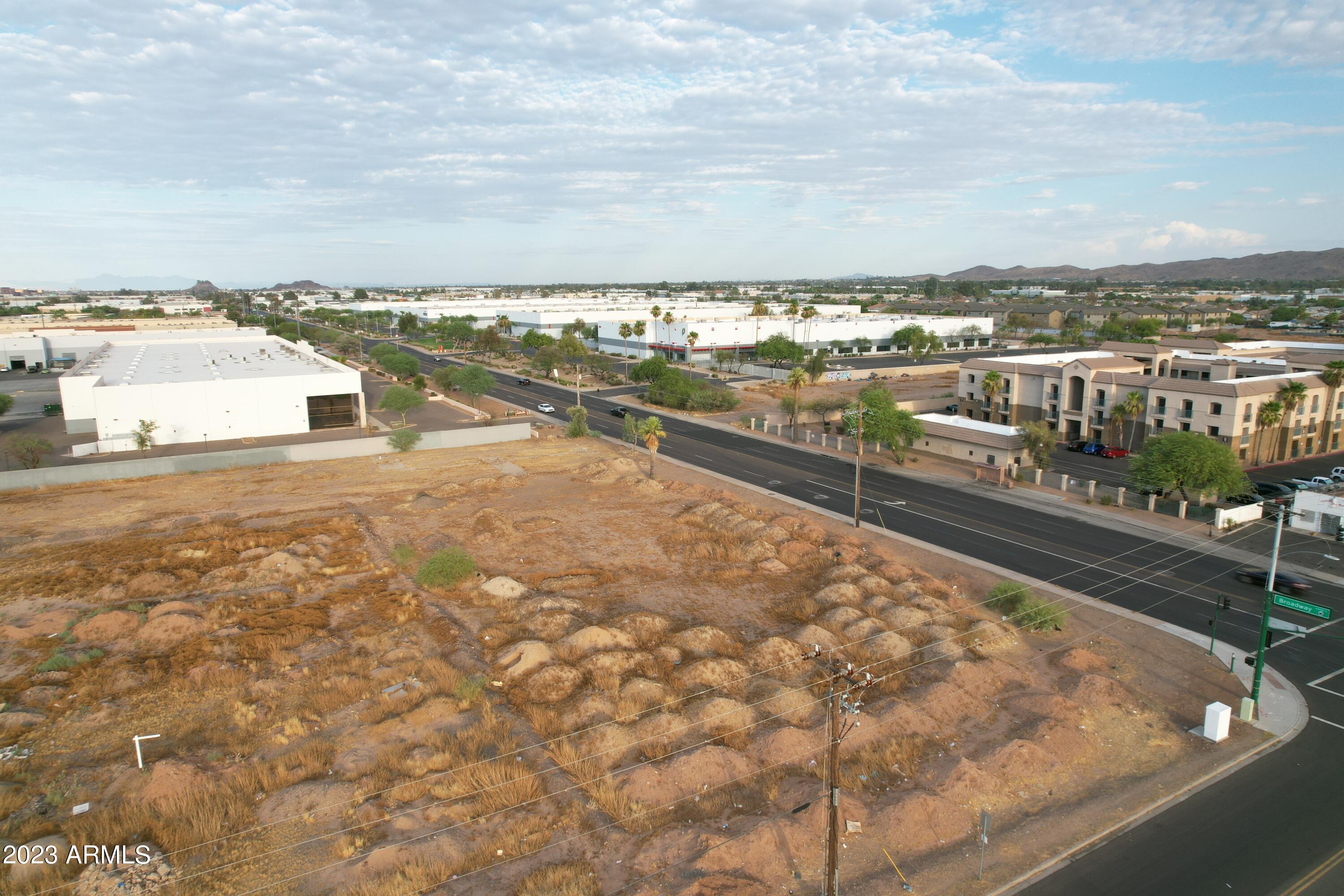 2804 East Broadway Road Phoenix, AZ 85040 - Photo 10 of 17 DJI_0091