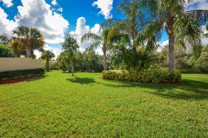 10673 Southwest Stratton Drive Port St. Lucie, FL 34987 - Photo 26 of 39 Back Yard View