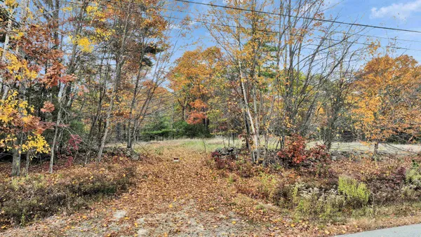 $300,000 | 9 Winterberry Road, Brookline, NH 03033