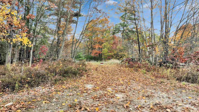 $300,000 | 9 Winterberry Road, Brookline, NH 03033