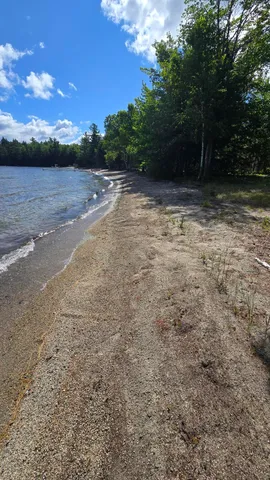 $684,500 | 502 Cedar Lk Road, Millinocket, ME 04462