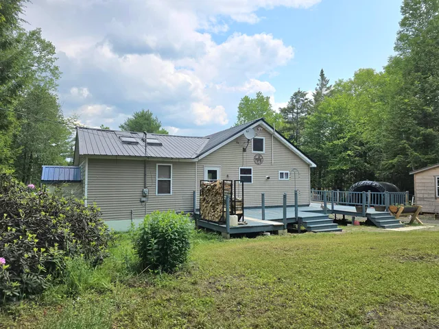 $684,500 | 502 Cedar Lk Road, Millinocket, ME 04462
