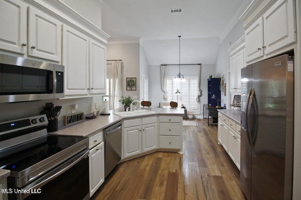 714 Waters Drive Madison, MS 39110 - Photo 5 of 28 20250401125052200655000000-o