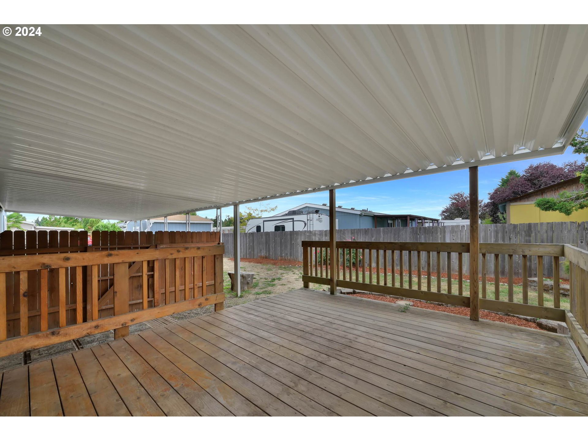 4970 Morely Loop Eugene, OR 97402 - Photo 4 of 44 Gallery Image 4