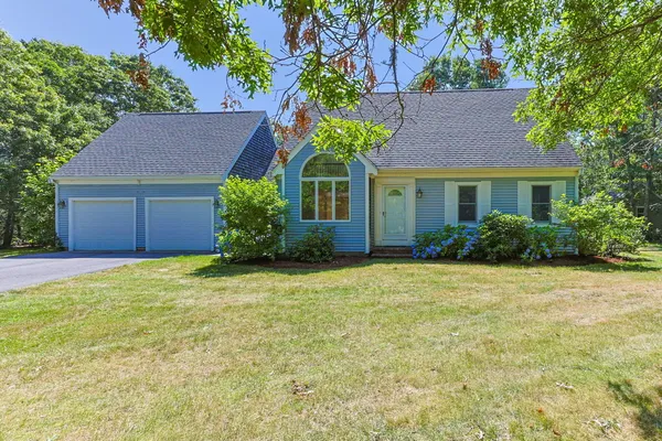 $719,000 | 12 South Sandwich Road, Sandwich, MA 02563