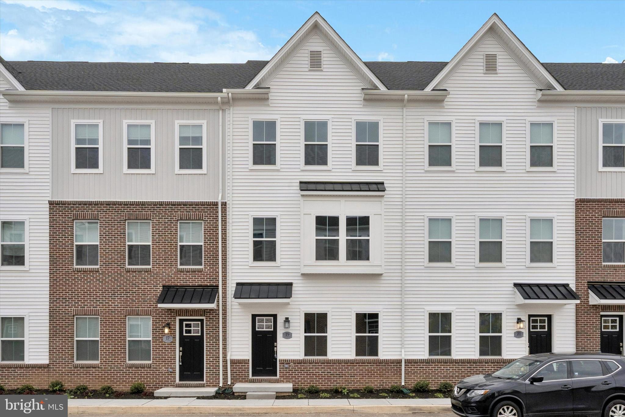 a view of building with a street