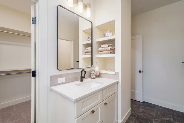 $445,310 | 3132 North Pine Grove Circle, Wichita, KS 67205