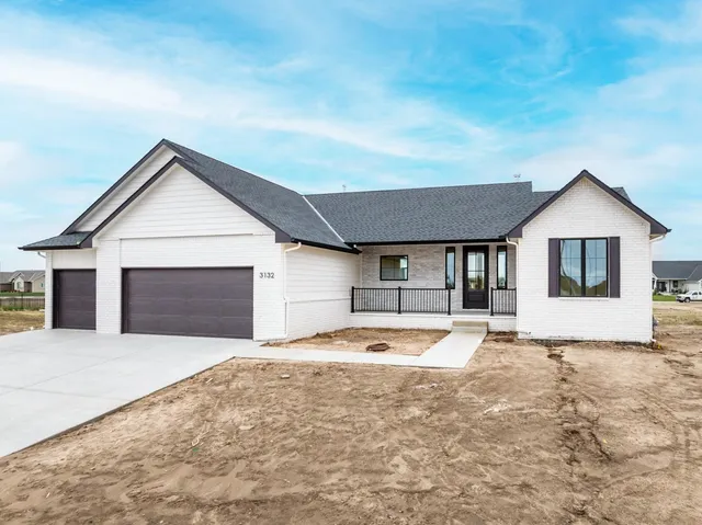 $445,310 | 3132 North Pine Grove Circle, Wichita, KS 67205
