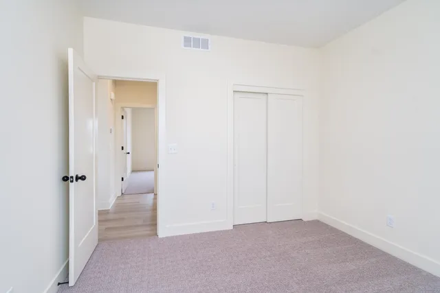 $445,310 | 3132 North Pine Grove Circle, Wichita, KS 67205