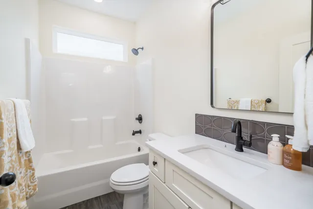 $445,310 | 3132 North Pine Grove Circle, Wichita, KS 67205