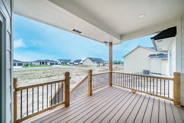 $445,310 | 3132 North Pine Grove Circle, Wichita, KS 67205