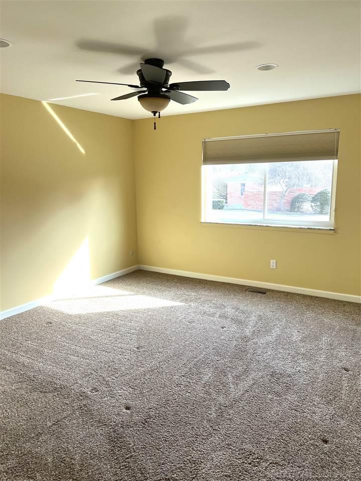 801 West Long Lake Road, Unit A2 Bloomfield Hills, MI 48302 - Photo 7 of 15