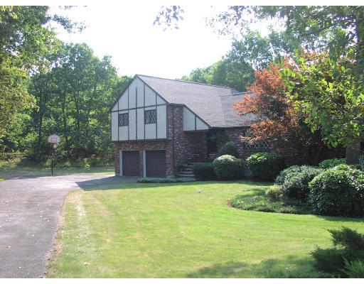1 Greenway Road Middleton, MA 01949 - Photo 1 of 1 Gallery Image 1