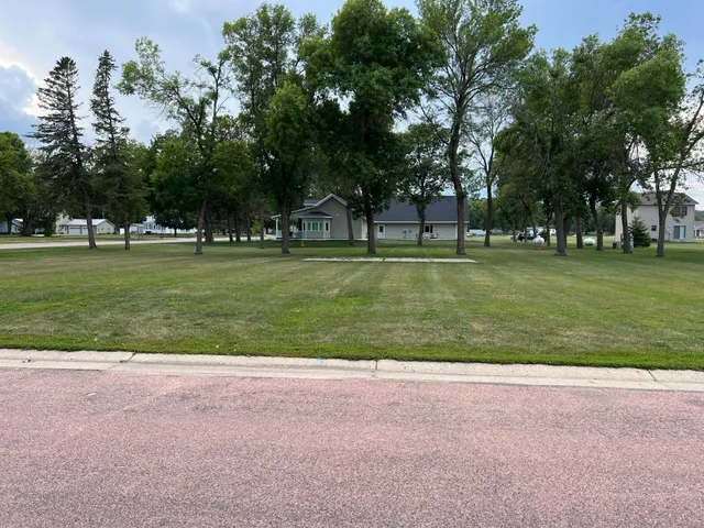 $11,000 | 101-103 Kent Street North, Lake Benton, MN 56149