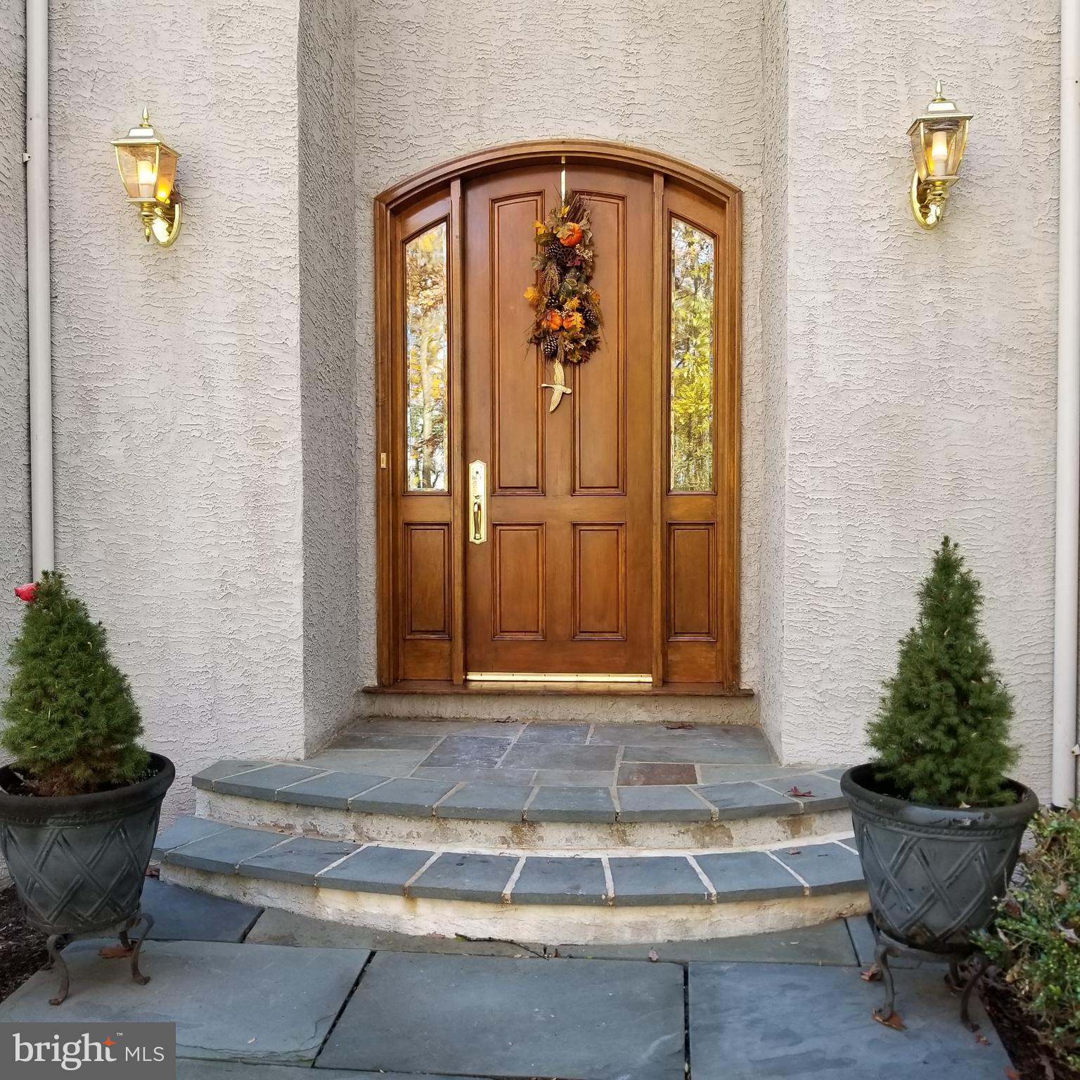 6012 Lower Mountain Road New Hope, PA 18938 - Photo 2 of 37 Gallery Image 2