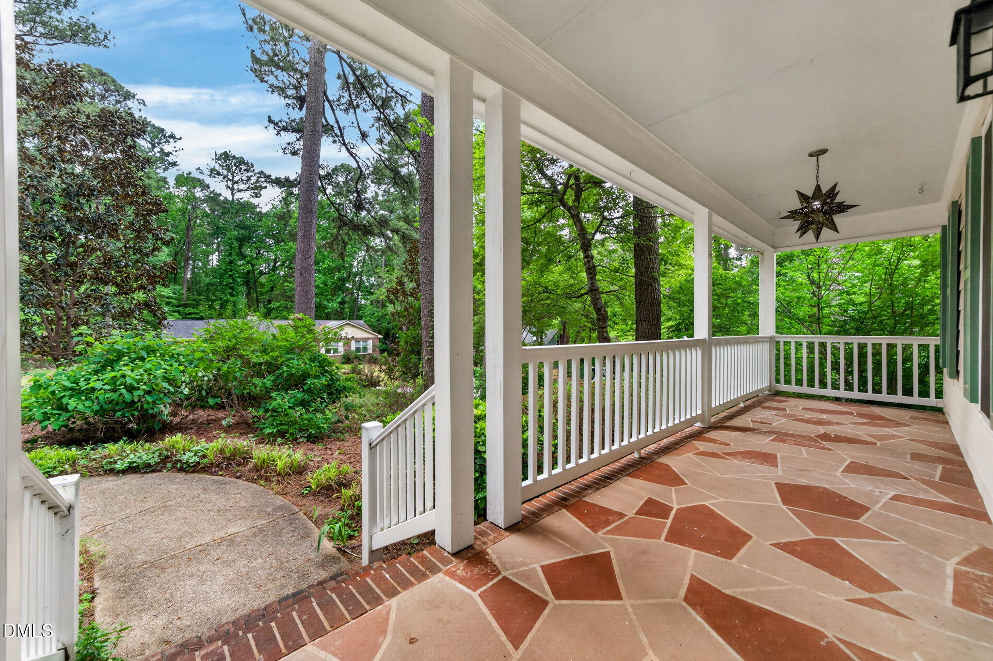 7509 Milestone Court Raleigh, NC 27615 - Photo 9 of 60 Gallery Image 9