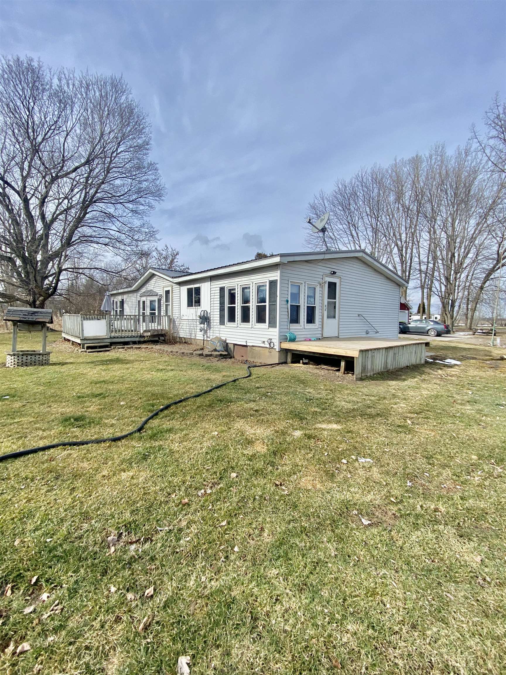 2567 Whites Beach Road Standish, MI 48658 - Photo 3 of 42 Gallery Image 3