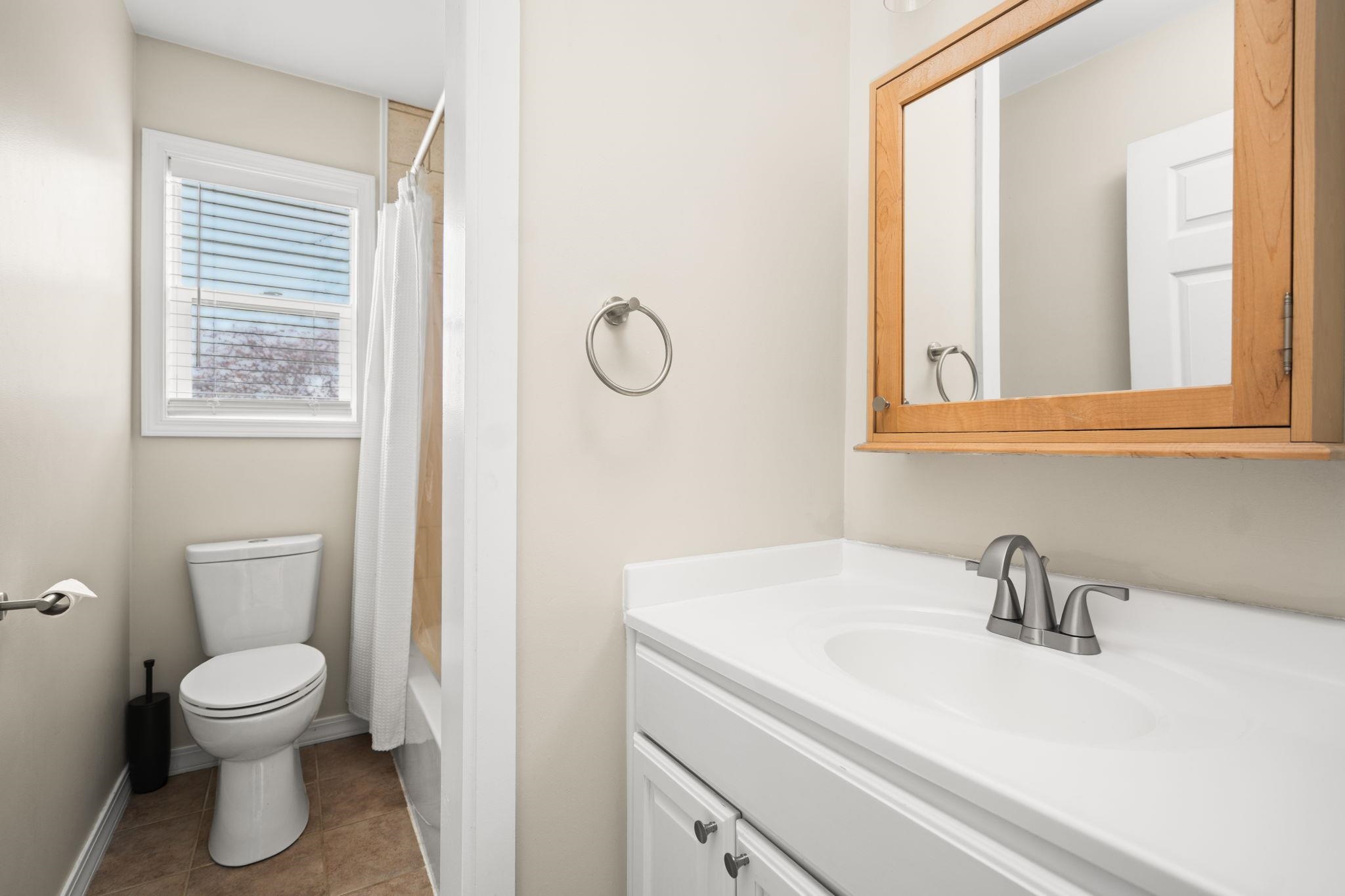 117 Rivershore Drive Elk Rapids, MI 49629 - Photo 25 of 51