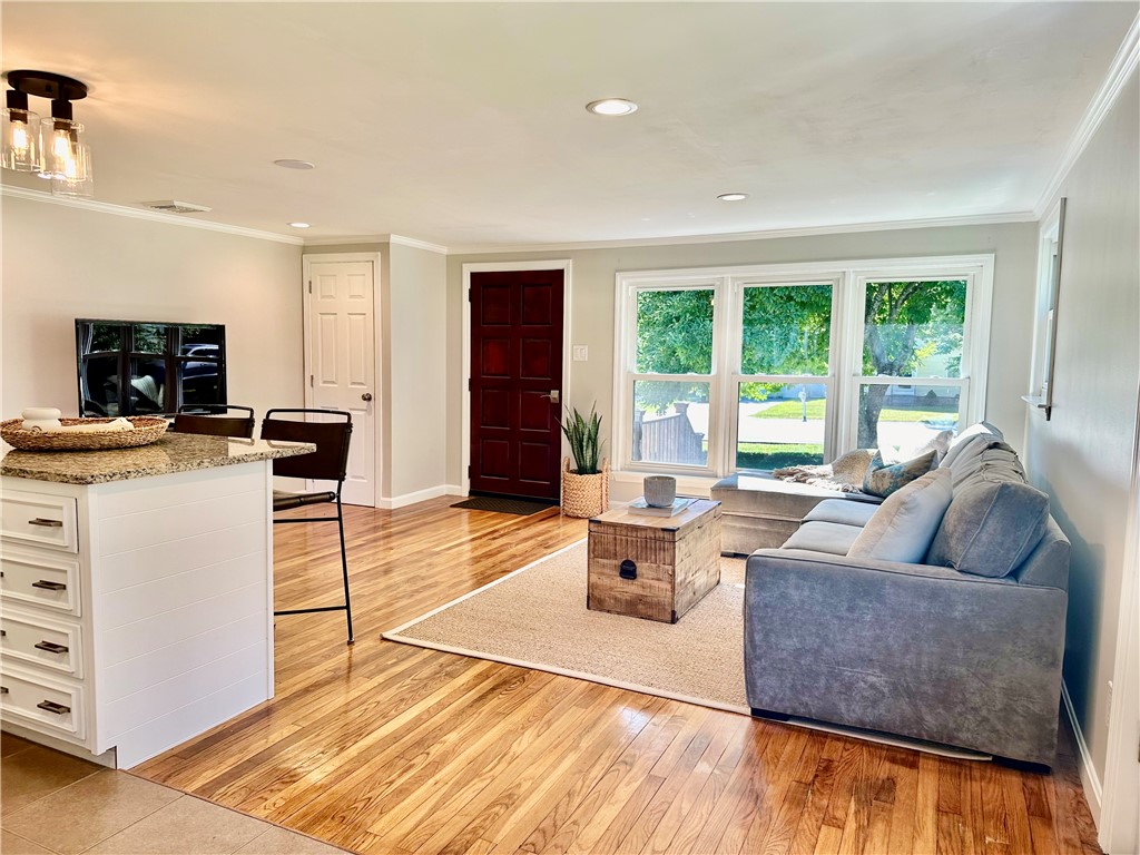 454 Read School House Road Coventry, RI 02816 - Photo 6 of 20