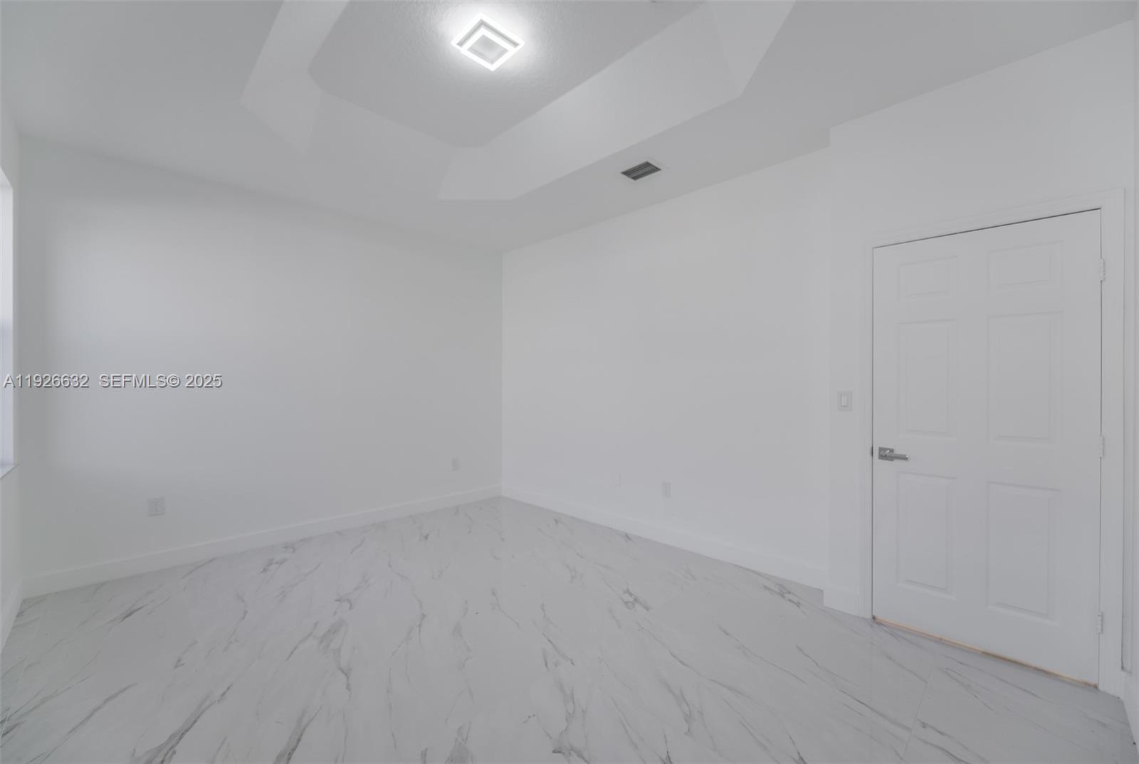 5290 Southwest 134th Avenue Miramar, FL 33027 - Photo 13 of 44 a view of an empty room