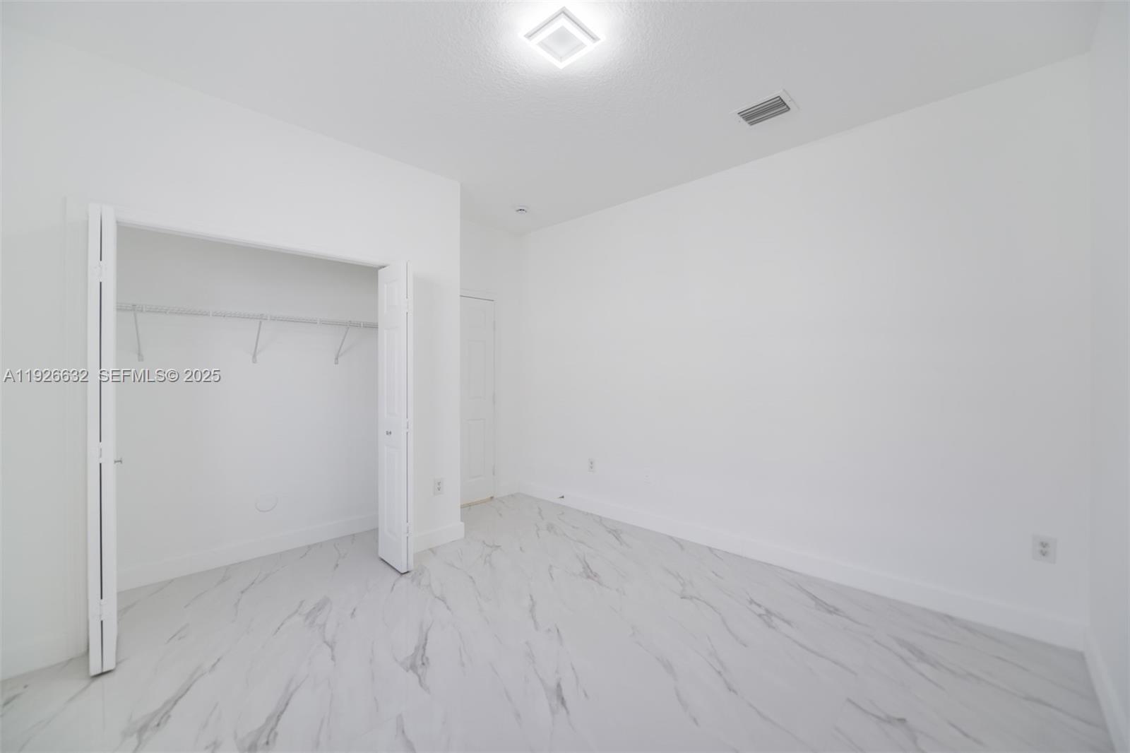 5290 Southwest 134th Avenue Miramar, FL 33027 - Photo 25 of 44