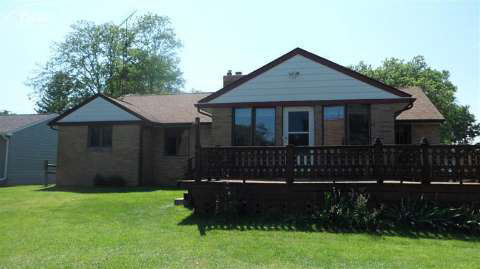 2102 Covert Road Burton, MI 48509 - Photo 15 of 17 20359725-14.JPG