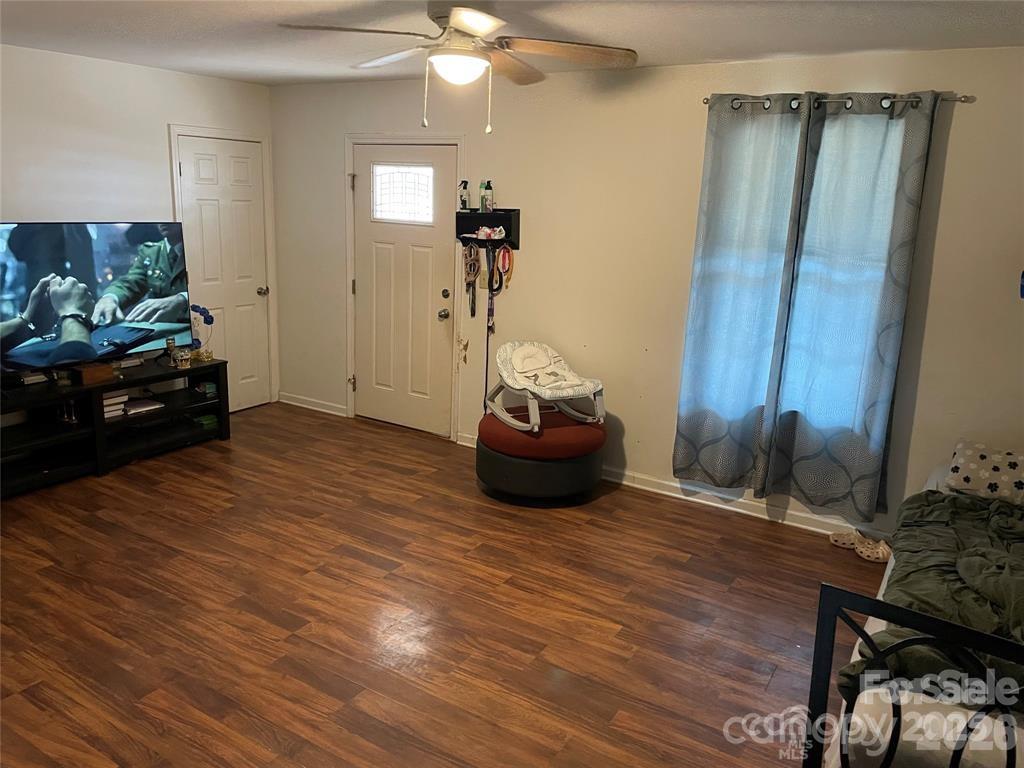 113 Sunset Drive Clover, SC 29710 - Photo 2 of 10