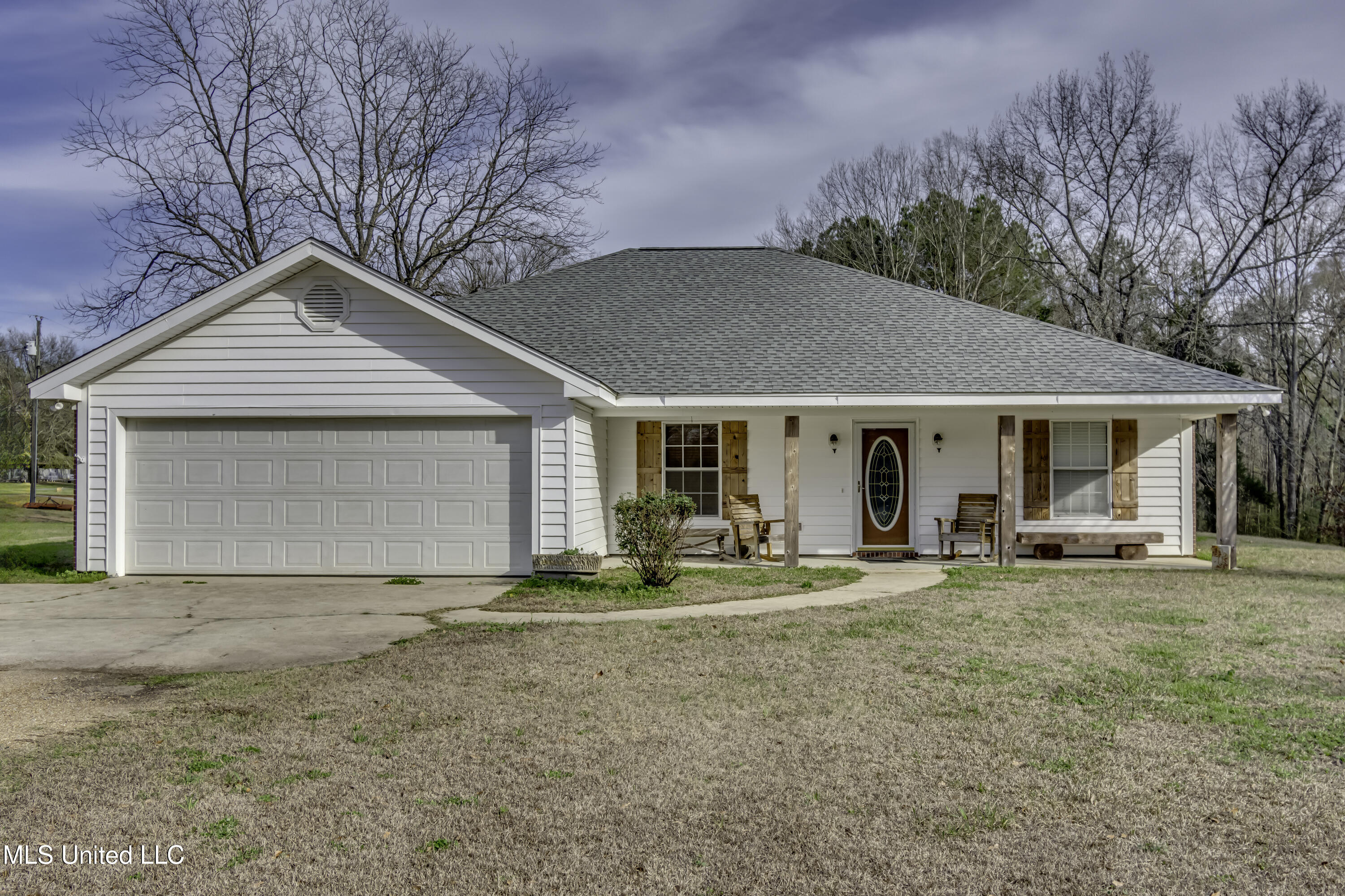 110 Scr 129 Mendenhall, MS 39114 - Photo 3 of 93 110 SCR 129-129-4