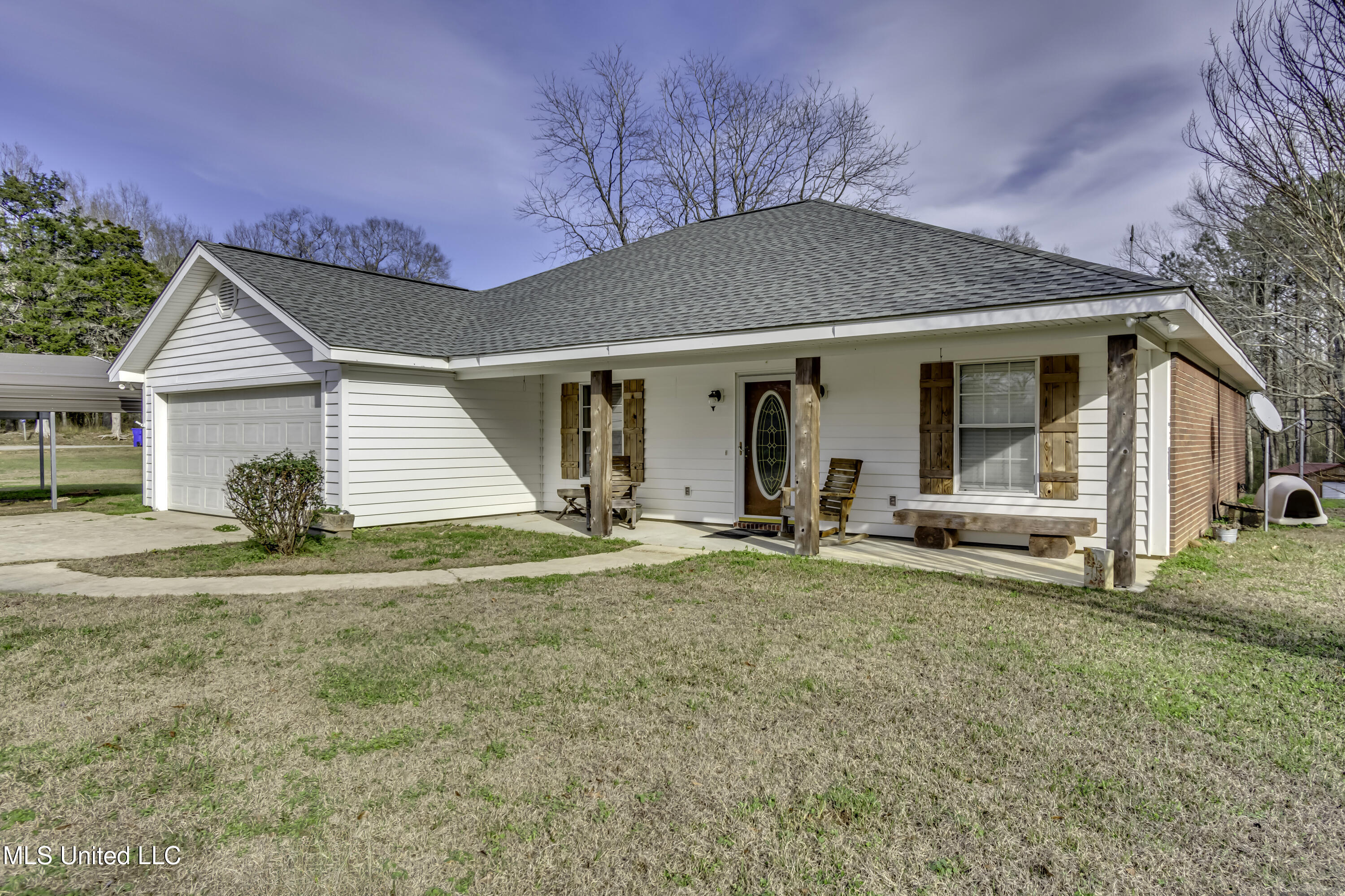 110 Scr 129 Mendenhall, MS 39114 - Photo 4 of 93 110 SCR 129-129-2