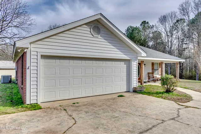 $359,000 | 110 Scr 129, Mendenhall, MS 39114