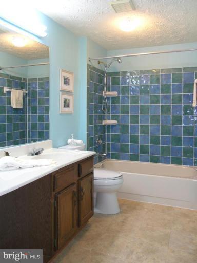 12611 Bayard Drive Reston, VA 20191 - Photo 25 of 30 Bath #2