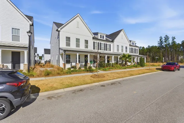 $329,900 | 131 Summer Tanager Drive, Ravenel, SC 29470