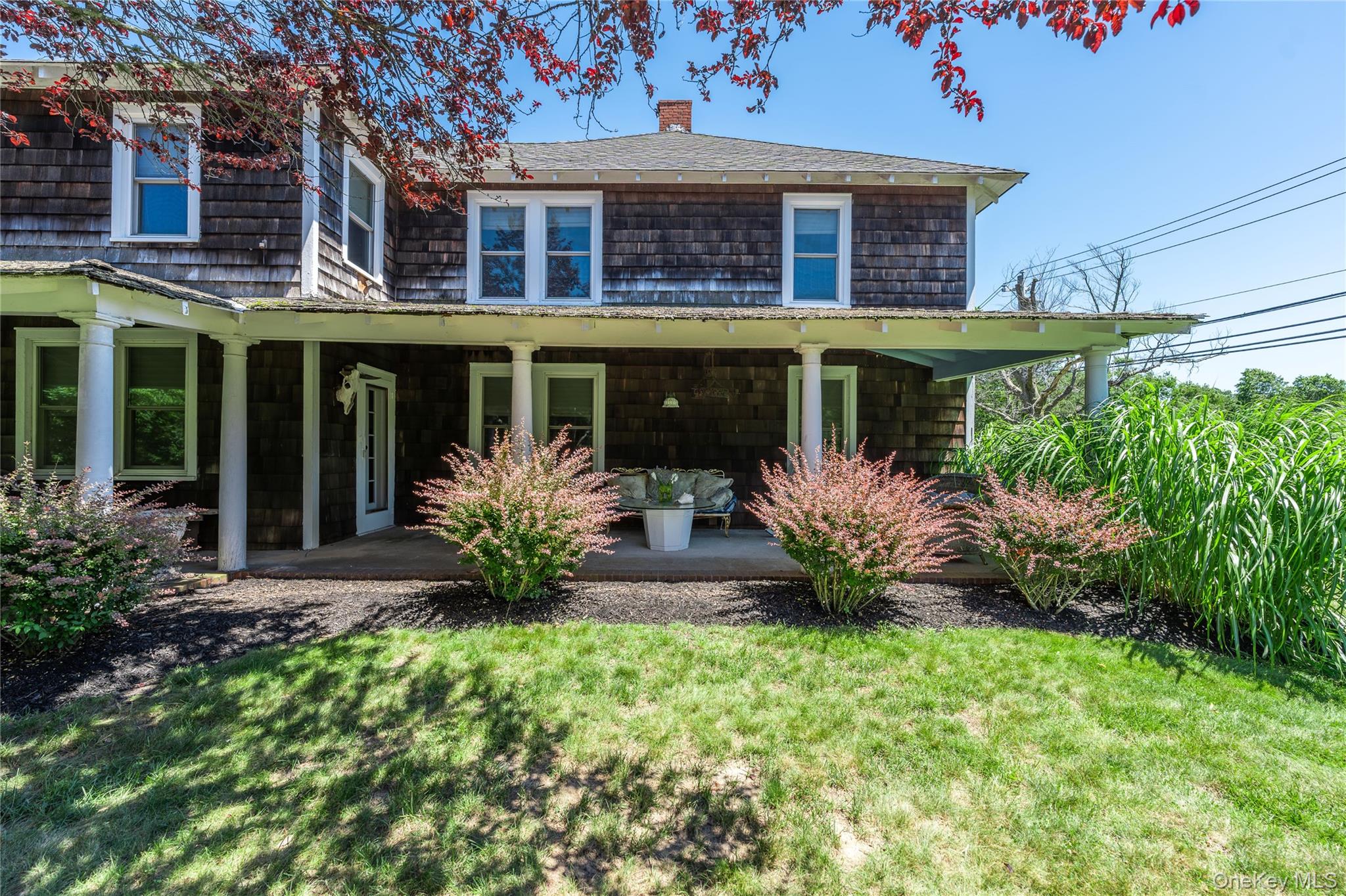 13675 Main Bayview Road Southold, NY 11971 - Photo 2 of 23 13675 Main Bayview Road, Southold