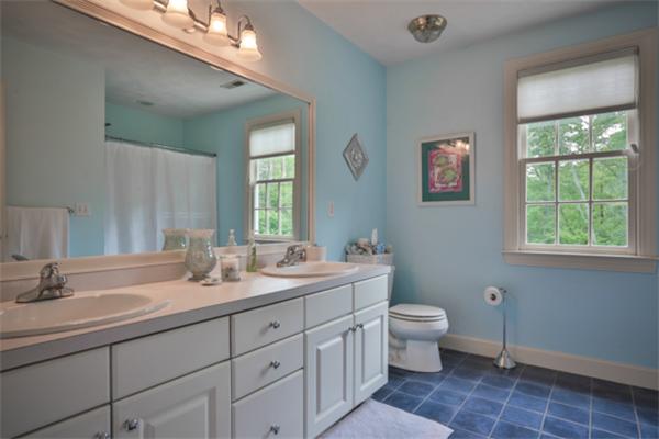 9 Bishops Way North Reading, MA 01864 - Photo 17 of 30