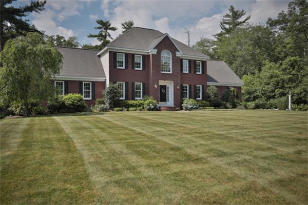 9 Bishops Way North Reading, MA 01864 - Photo 28 of 30