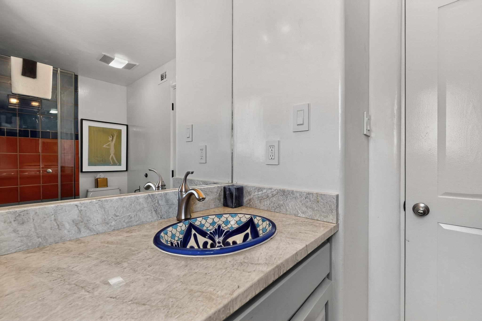 320 Artist Road, Unit 14 Santa Fe, NM 87501 - Photo 32 of 37 Guest Bathroom
