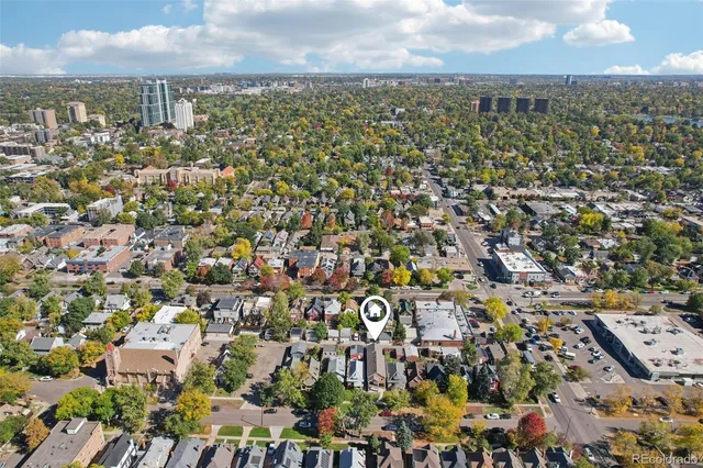 an aerial view of multiple house
