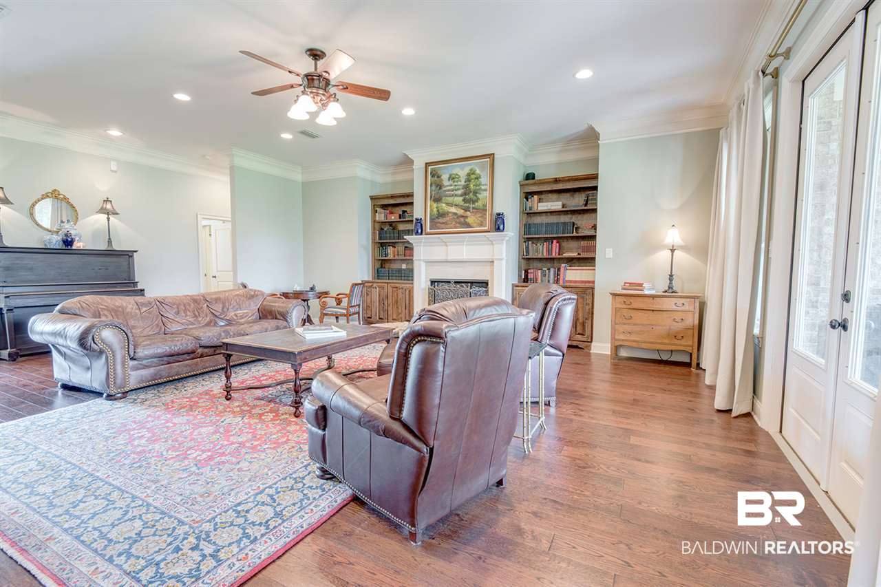 803 Darrah Street Fairhope, AL 36532 - Photo 9 of 29
