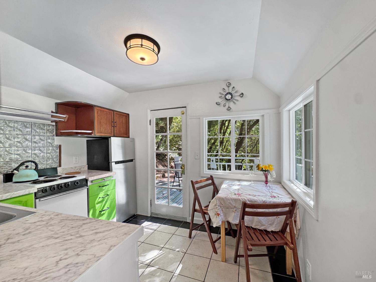 17401 Neeley Road Guerneville, CA 95446 - Photo 46 of 74