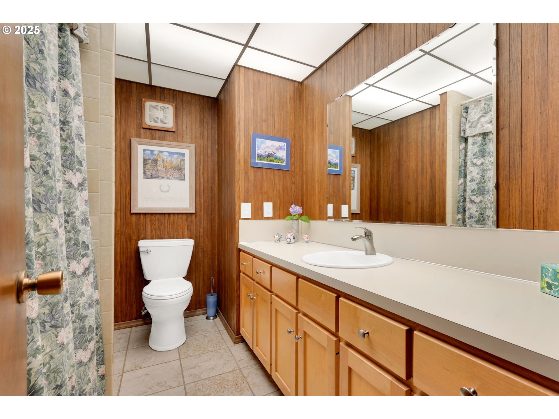 28291 Gimpl Hill Road Eugene, OR 97402 - Photo 15 of 44 Gallery Image 15
